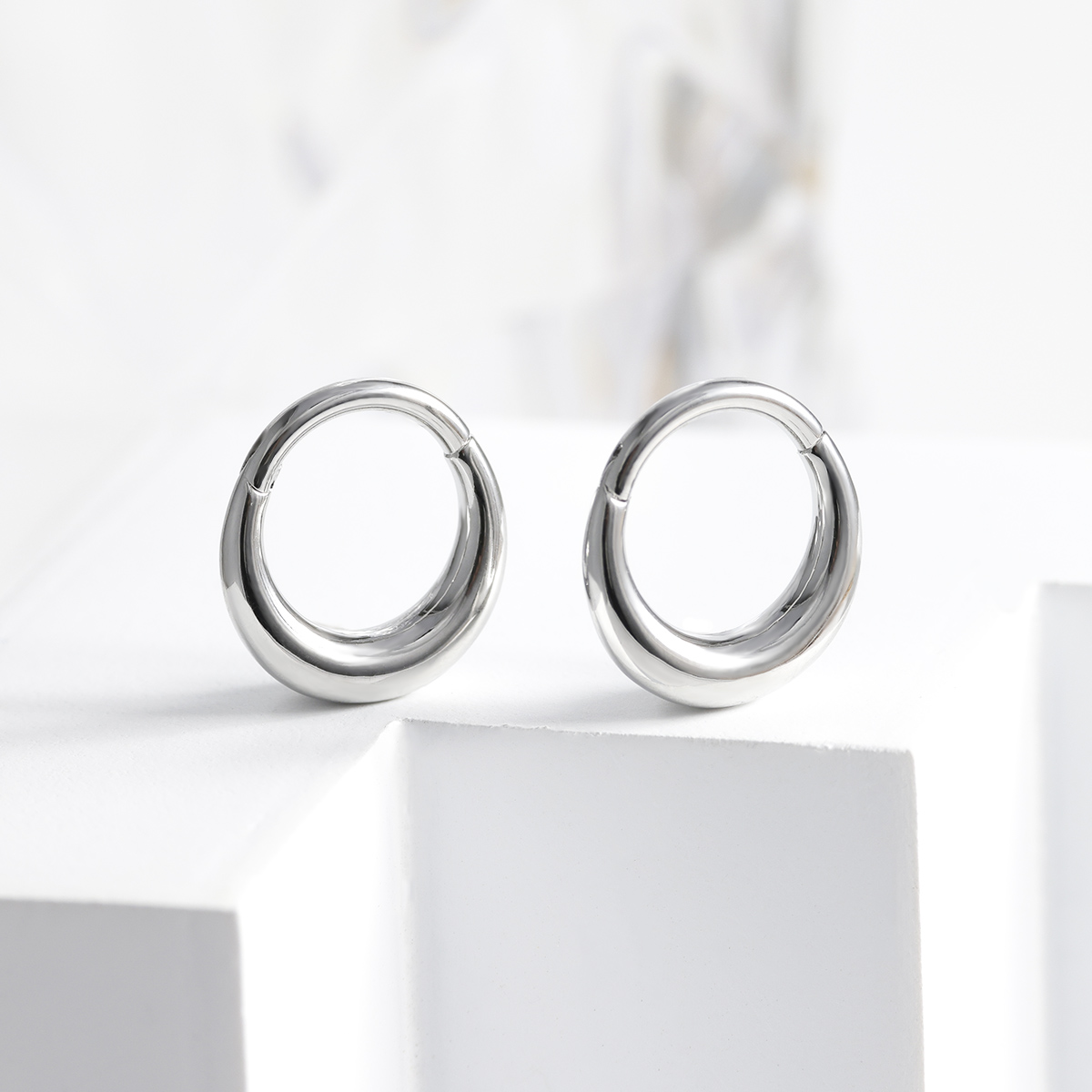Piercing ad anello incernierat - Clicker Ring Seamless recensione e prezzo
